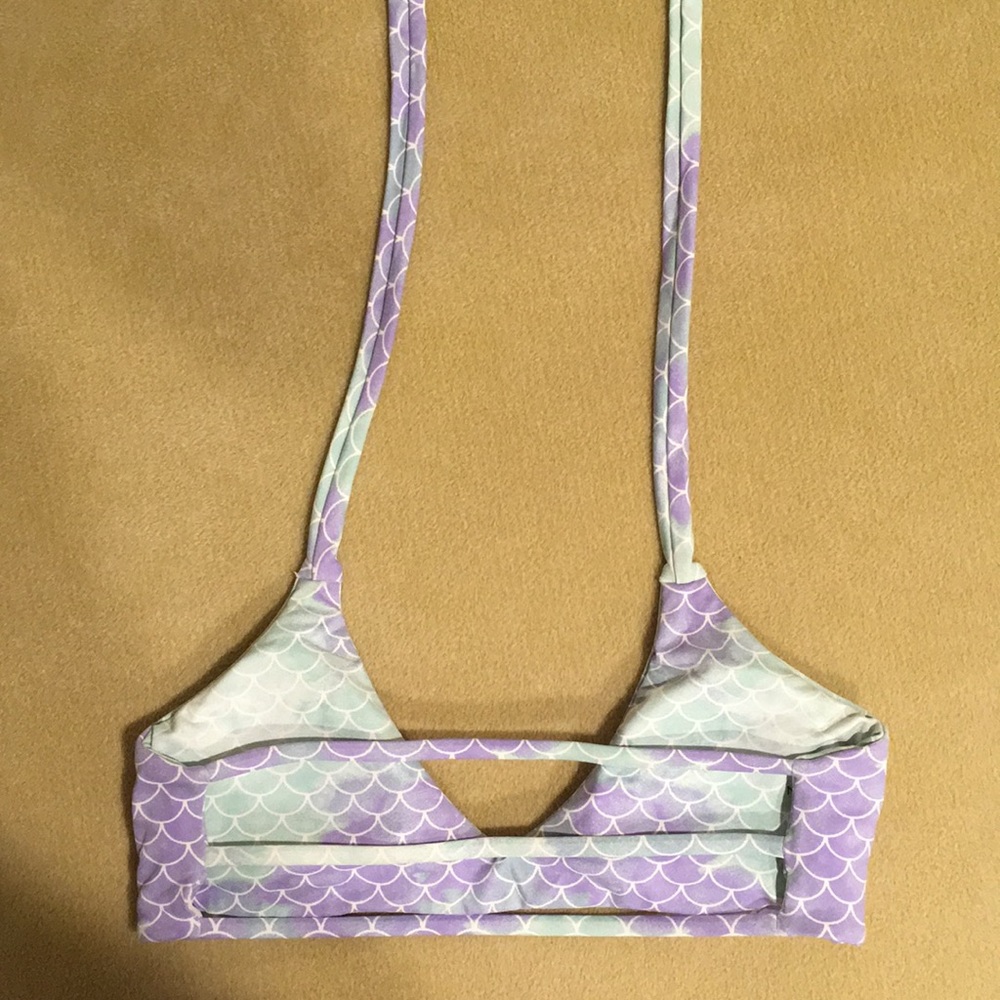 Sold - Picture 2 of 3